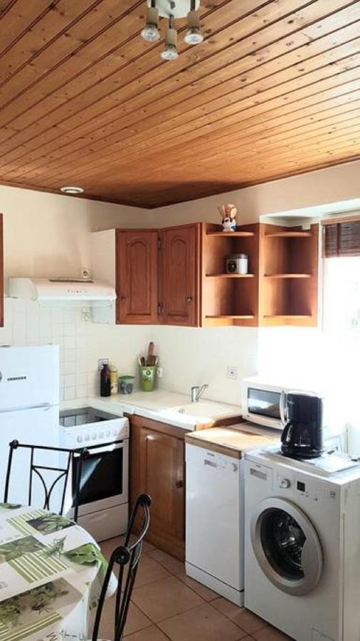 La Maison des Lys Jonzac Extérieur photo